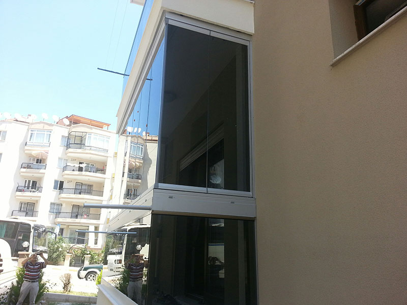 Katlanır Cam Balkon